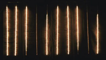 ゴールドLEDスノードフォールライト（100cm×10本）